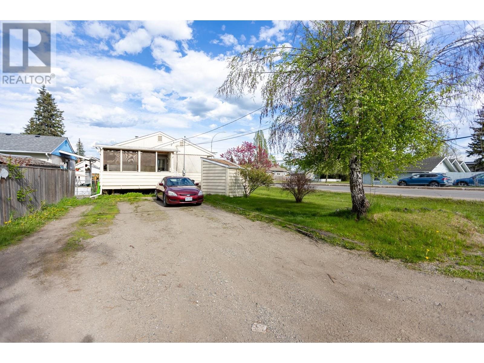 3020 5th Avenue, Prince George, British Columbia  V2M 1K6 - Photo 20 - R2911691