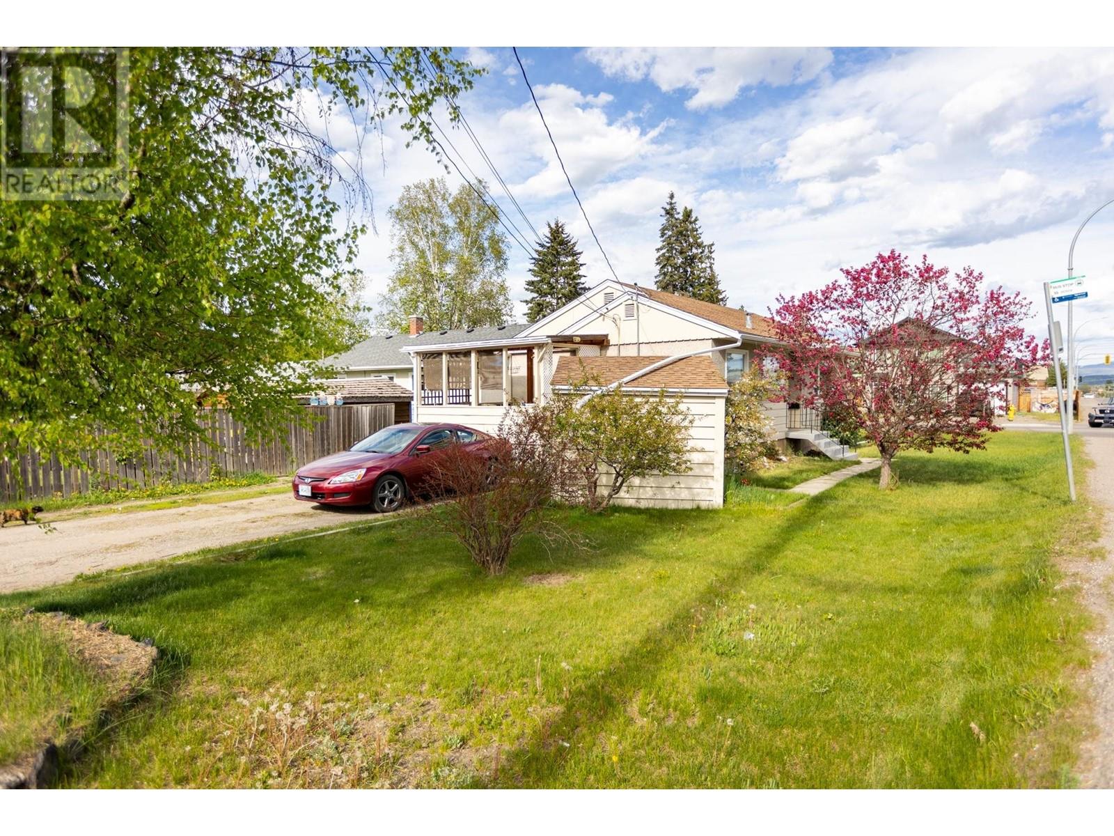 3020 5th Avenue, Prince George, British Columbia  V2M 1K6 - Photo 21 - R2911691