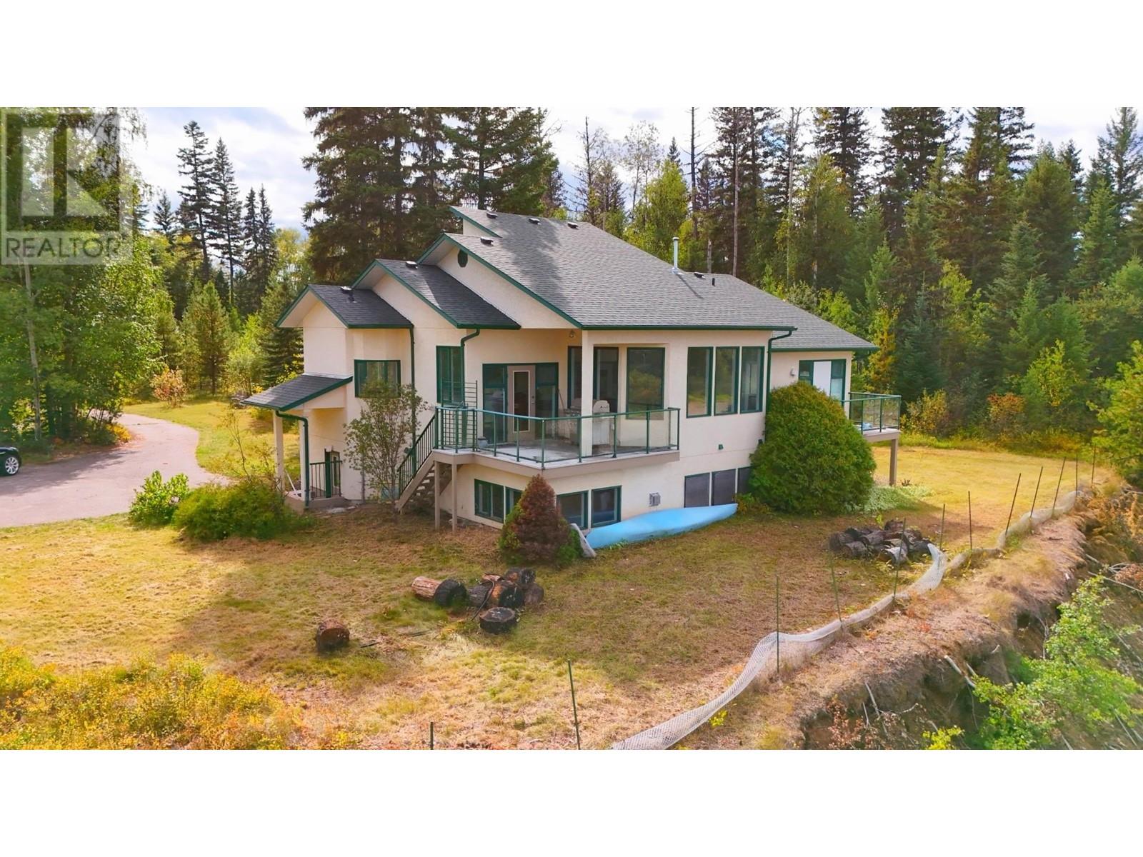 1465 E Banks Road, Prince George, British Columbia  V2M 7C1 - Photo 1 - R2928059