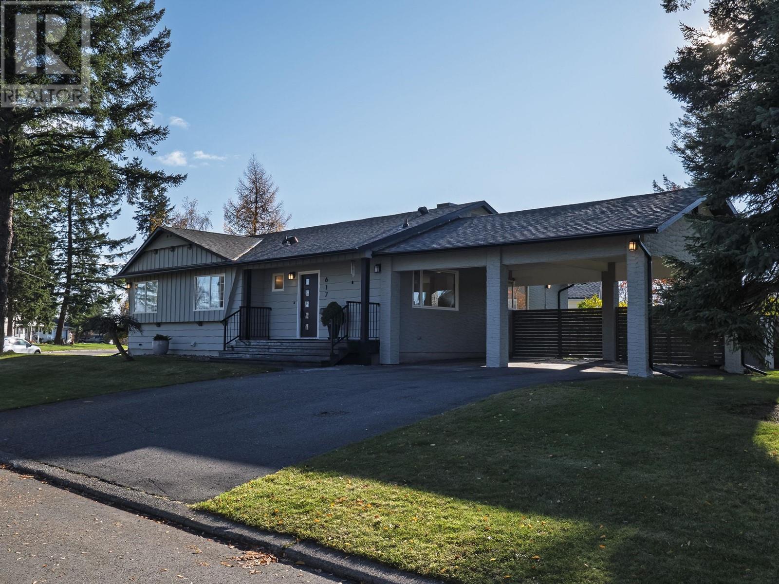 617 Radcliffe Drive, Prince George, British Columbia  V2M 3N8 - Photo 2 - R2939165