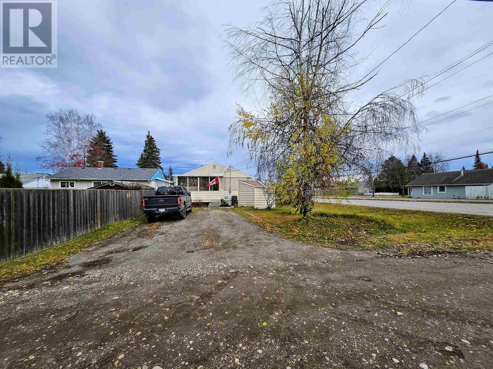 3020 5th Avenue, Prince George, British Columbia  V2M 1K6 - Photo 20 - R2943057