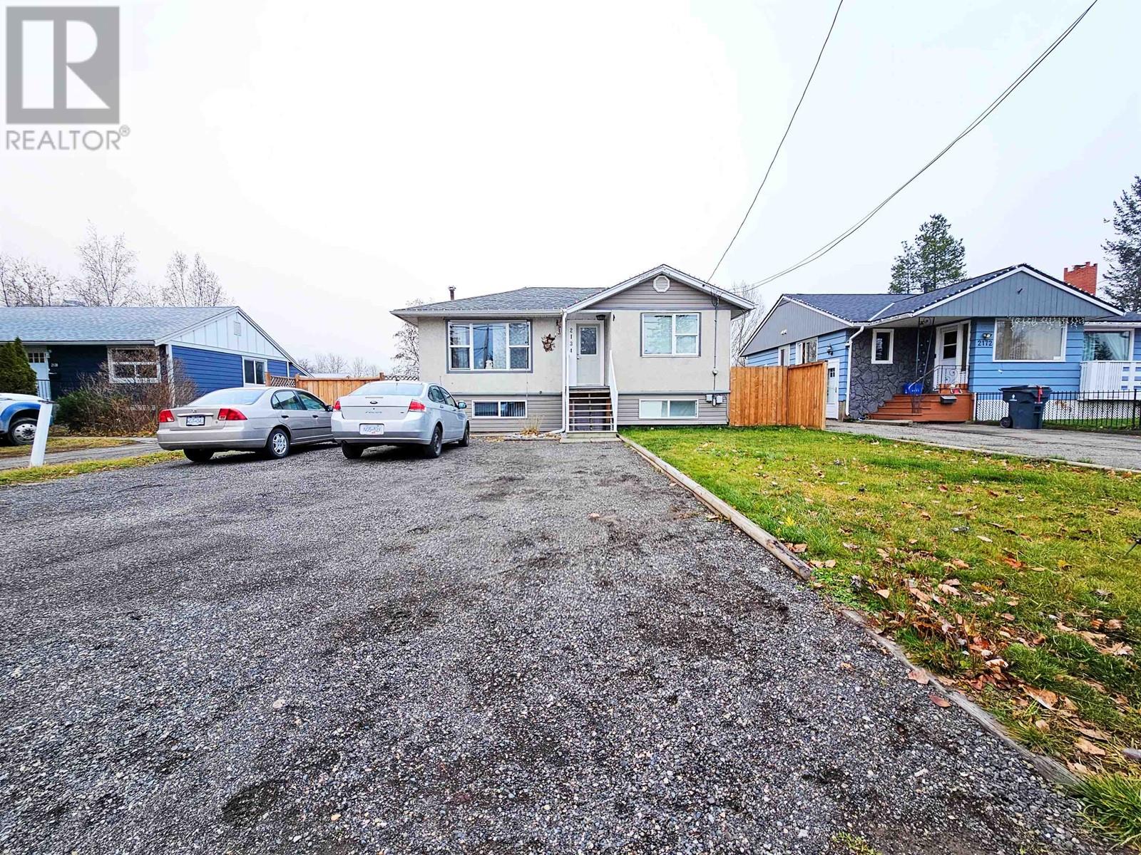 2134 Pine Street, Prince George, British Columbia  V2L 2E2 - Photo 2 - R2943594