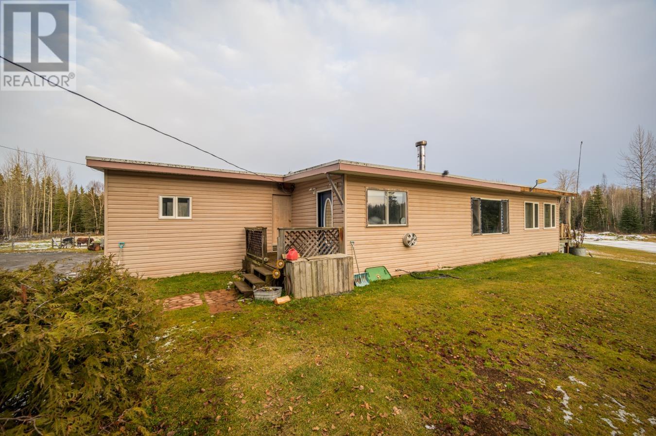 17225 Woods Road, Prince George, British Columbia  V2K 5K7 - Photo 2 - R2944802