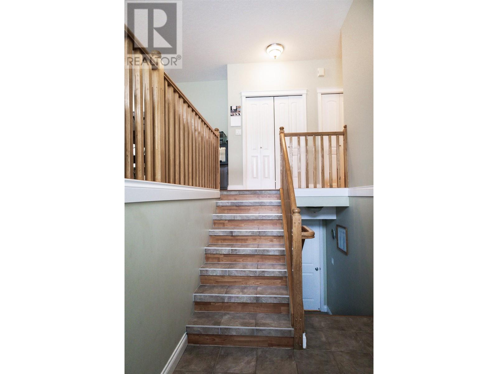 6754 Chartwell Crescent, Prince George, British Columbia  V2N 6Y3 - Photo 3 - R2946639