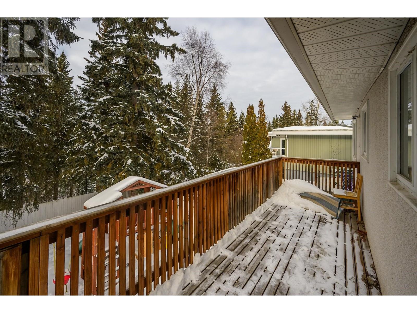 737 Summit Street, Prince George, British Columbia  V2M 3W9 - Photo 36 - R2967459